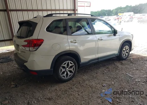 2020 Subaru Forester Premium из США, поврежденный, VIN JF2SKAJC6LH535679